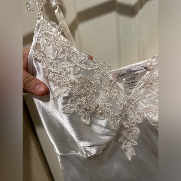 Linea Donatella Satin Bridal Chemise Nightgown White Embellished Beaded ,Small - Picture 5 of 8